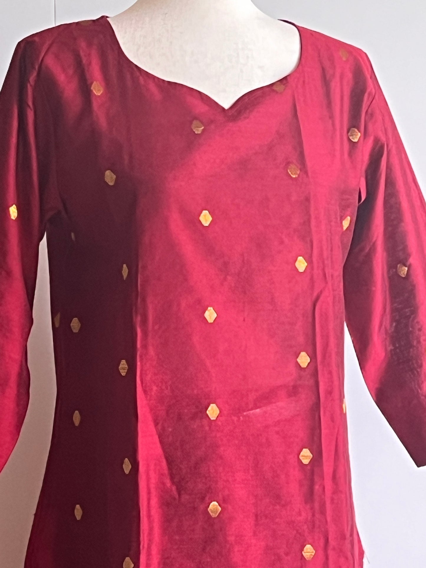 Maroon Silk Cotton Kurti Set- (Size- M)