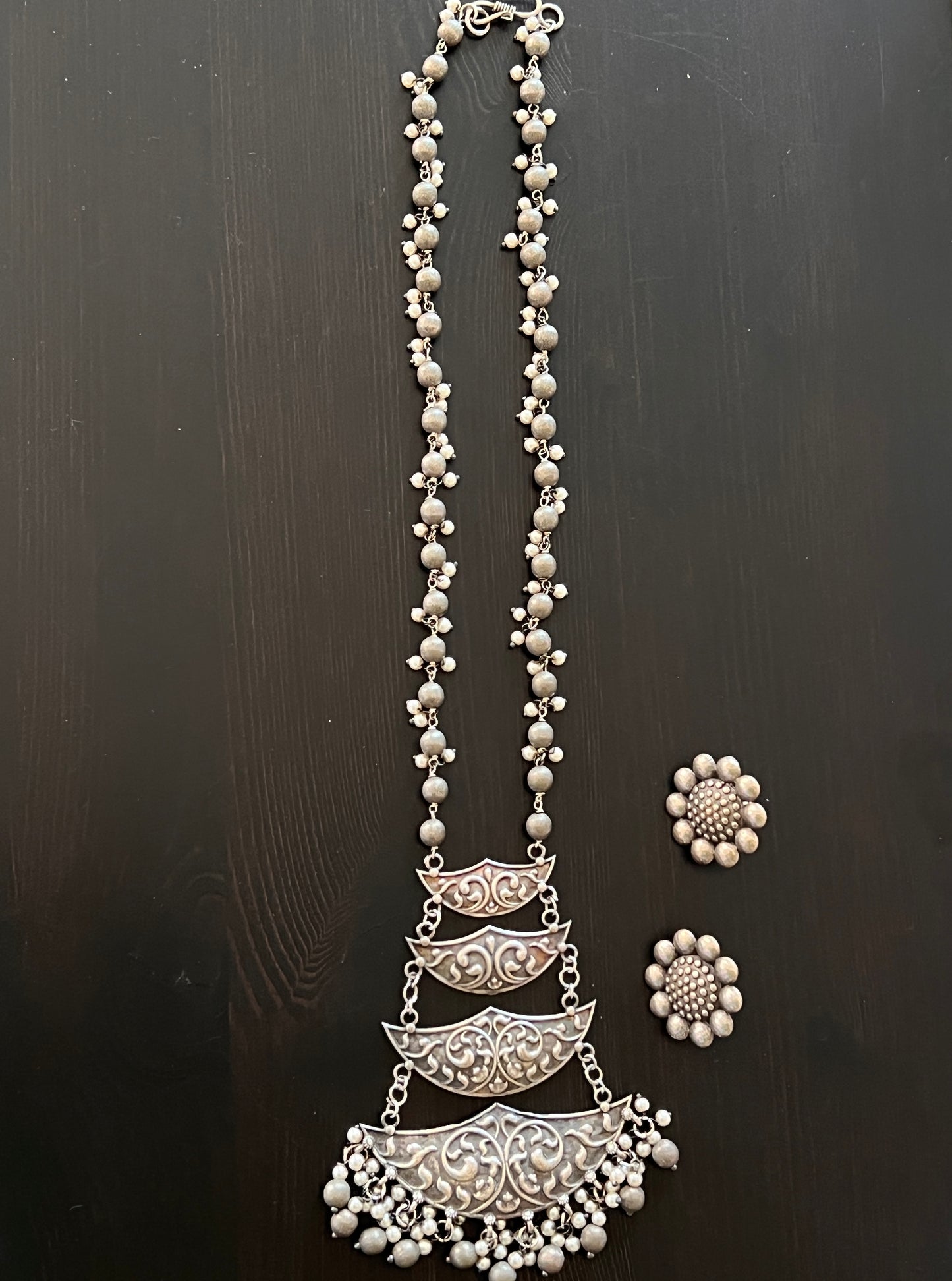 Siver Look Alike Oxidized Necklace Set