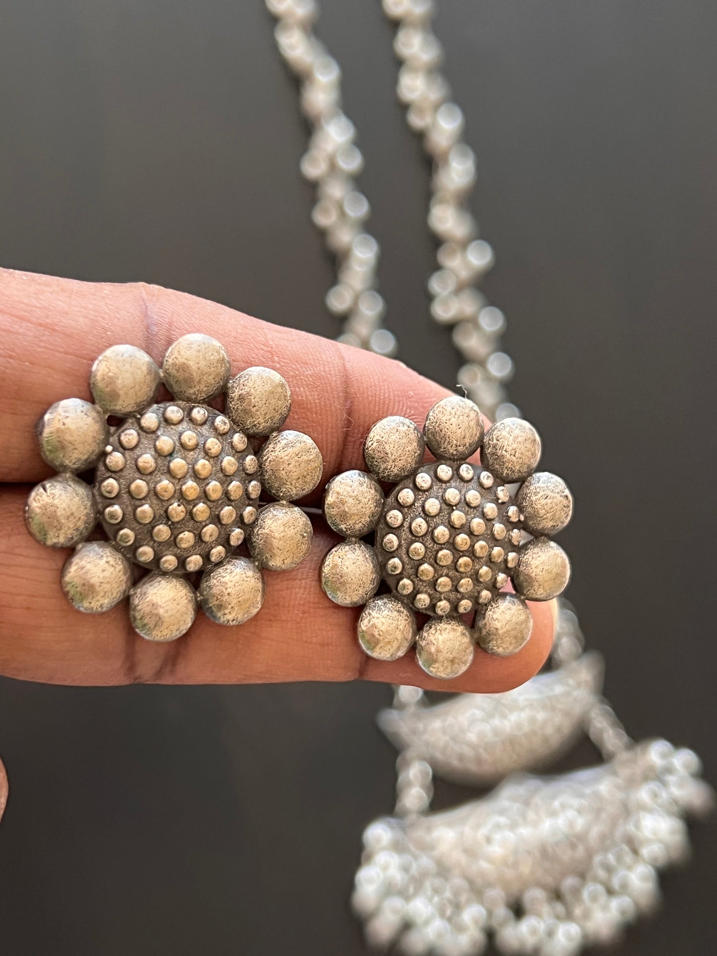 Siver Look Alike Oxidized Necklace Set