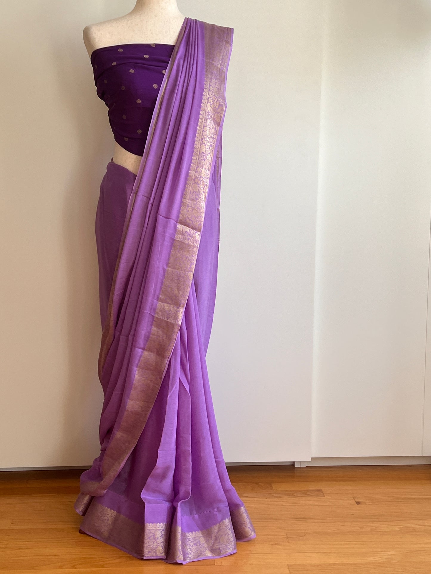 Lilac Chinnon Saree with purple Unstitched Blouse