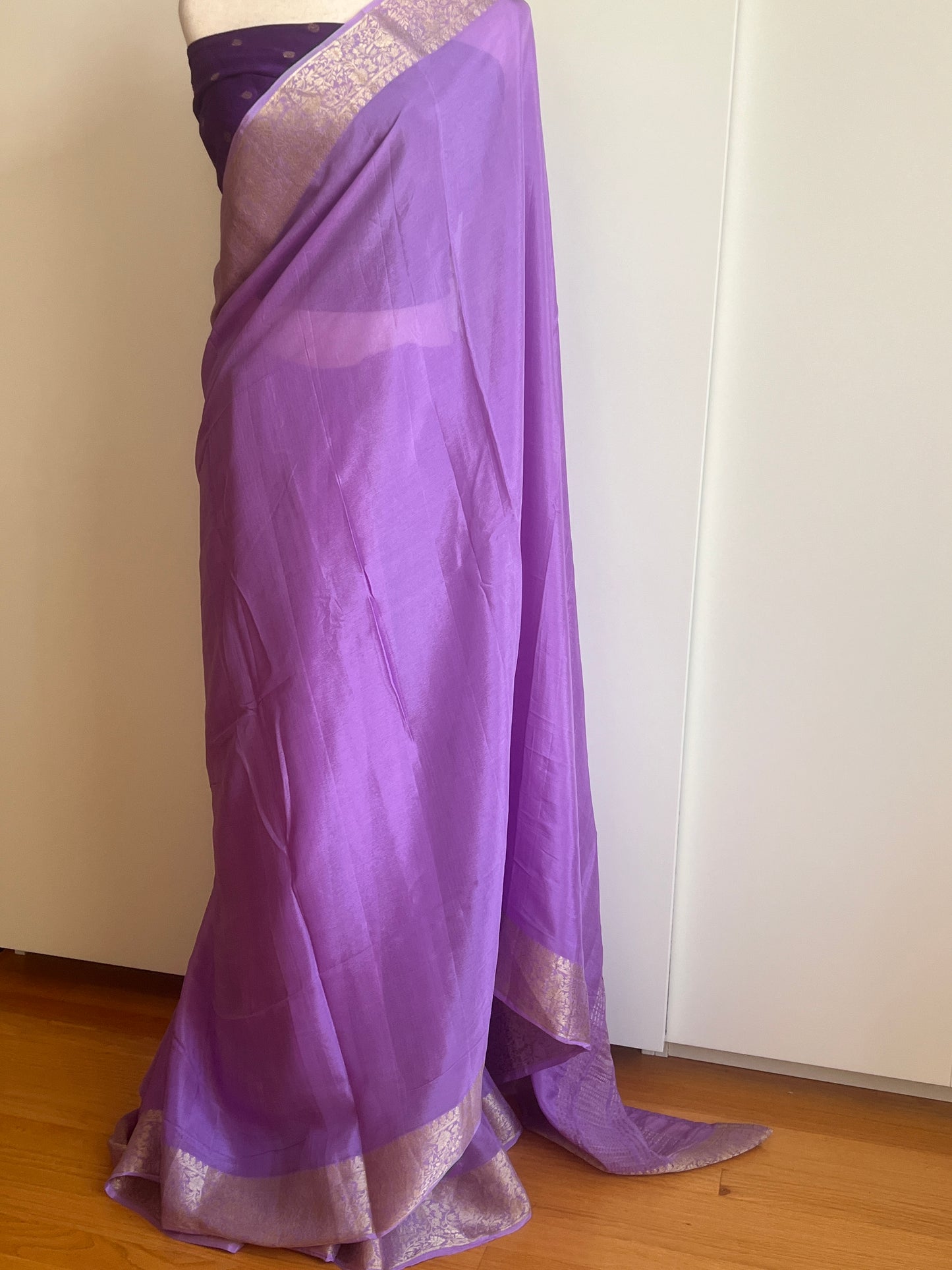 Lilac Chinnon Saree with purple Unstitched Blouse