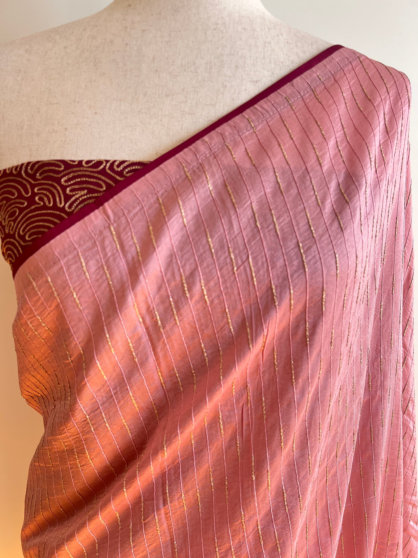 Pink Viscose Woven Saree