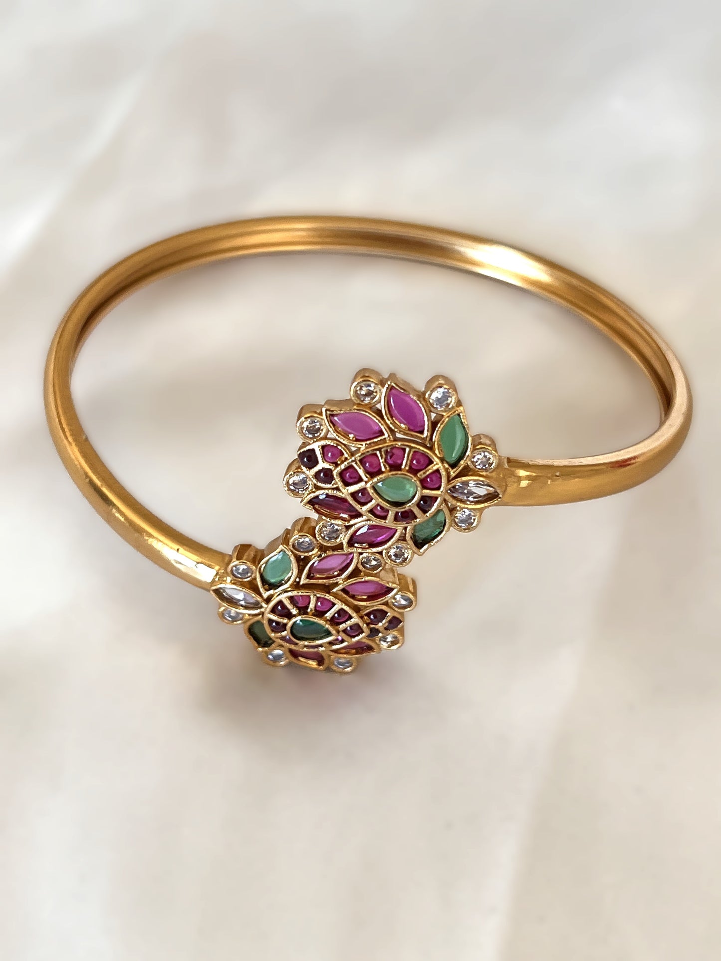 Lotus Kada
