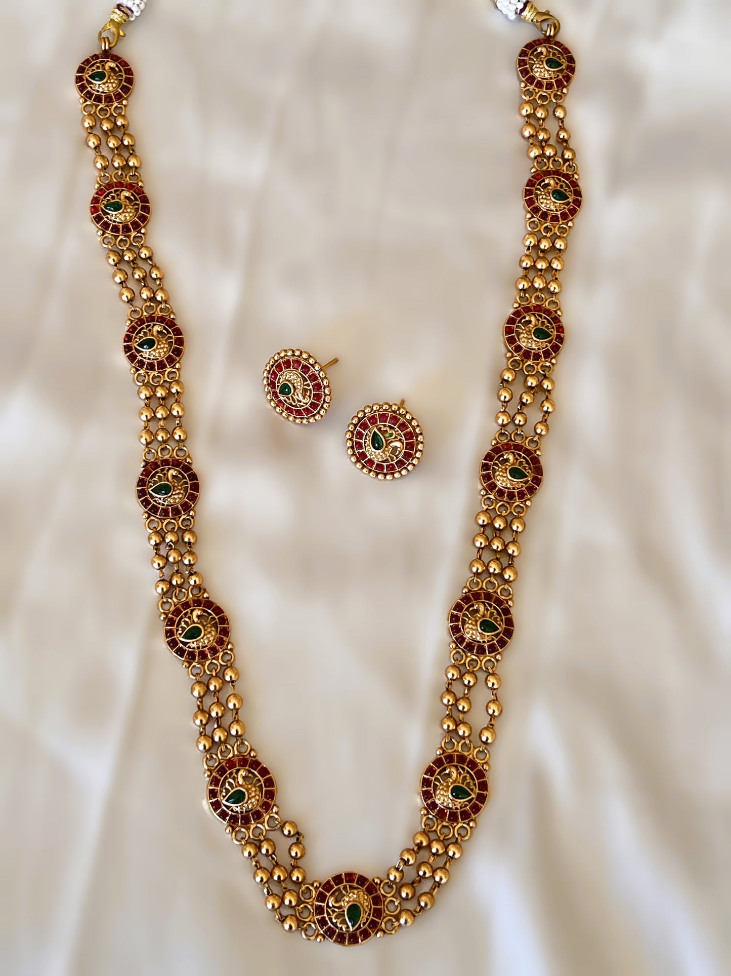 Ball Layered Necklace/Chain Set