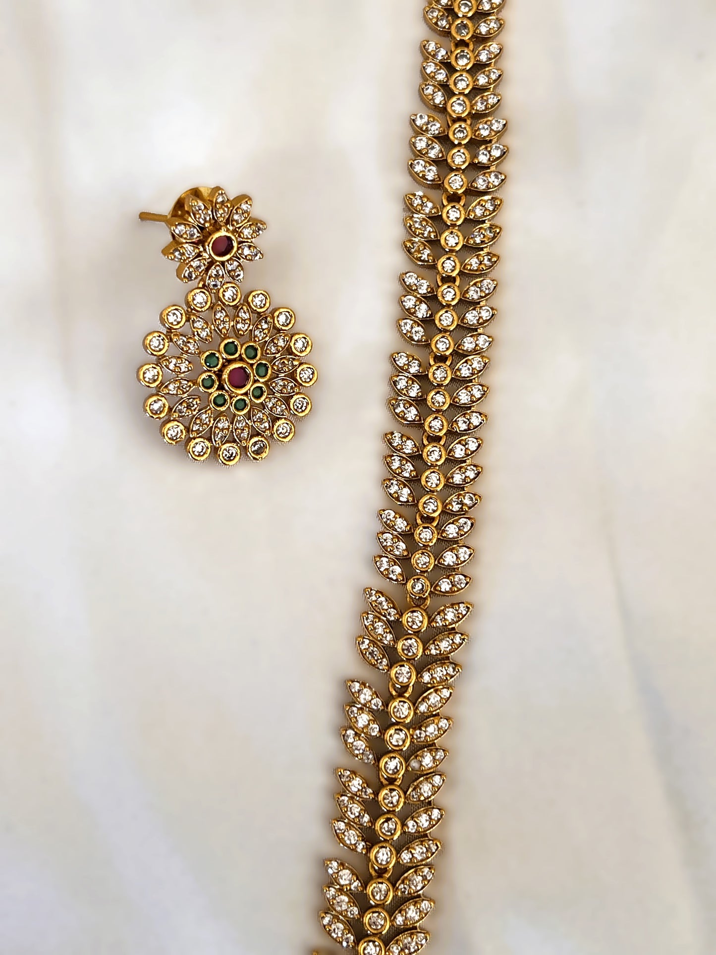 AD Stone Leaf Short Necklace Set