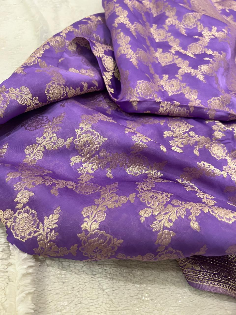 Lavender Mushru Silk Saree with Unstitched Brocade Weave Blouse Fabric