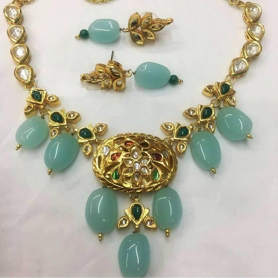 Kundan Necklace Set