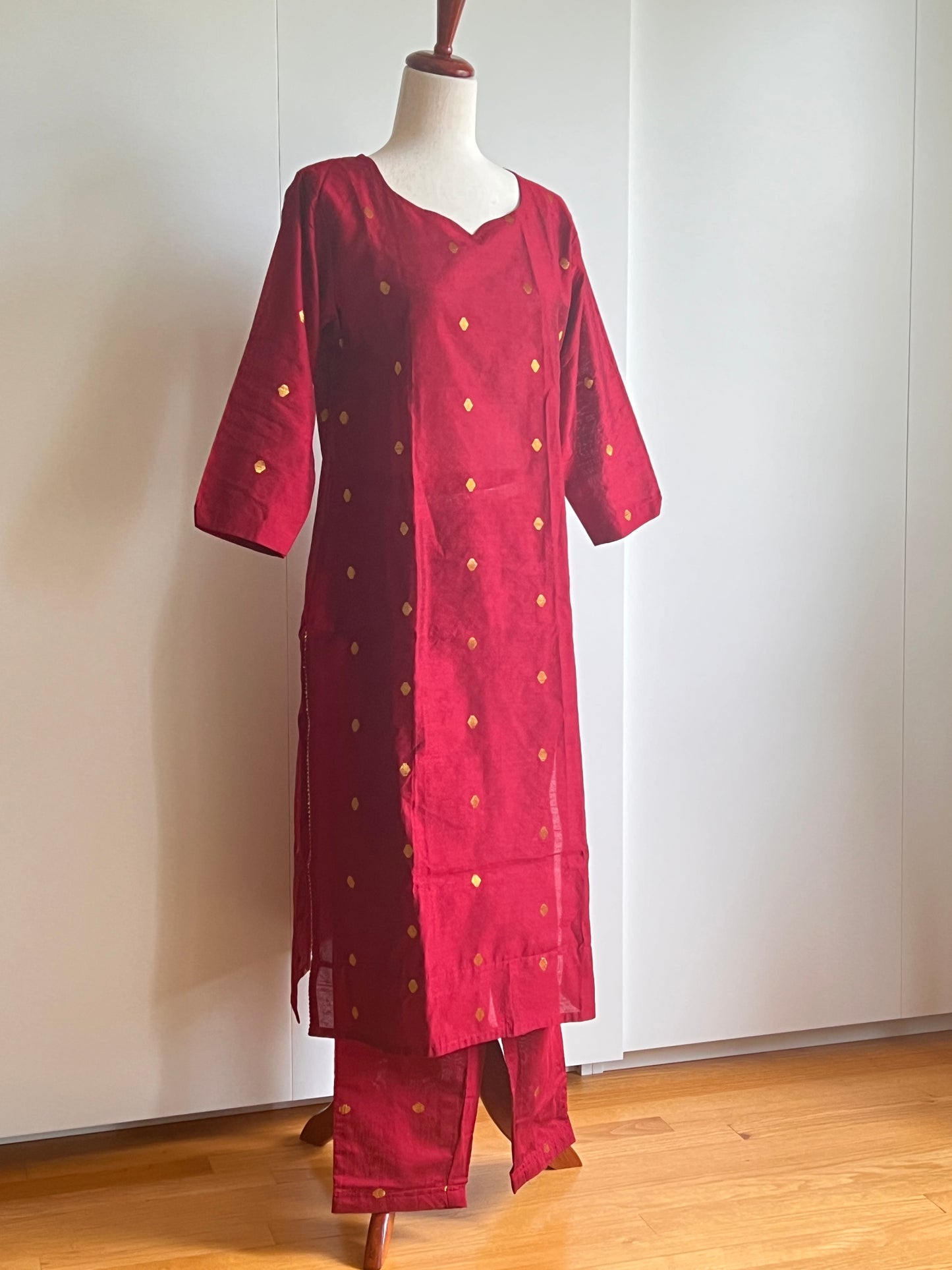 Maroon Silk Cotton Kurti Set- (Size- M)