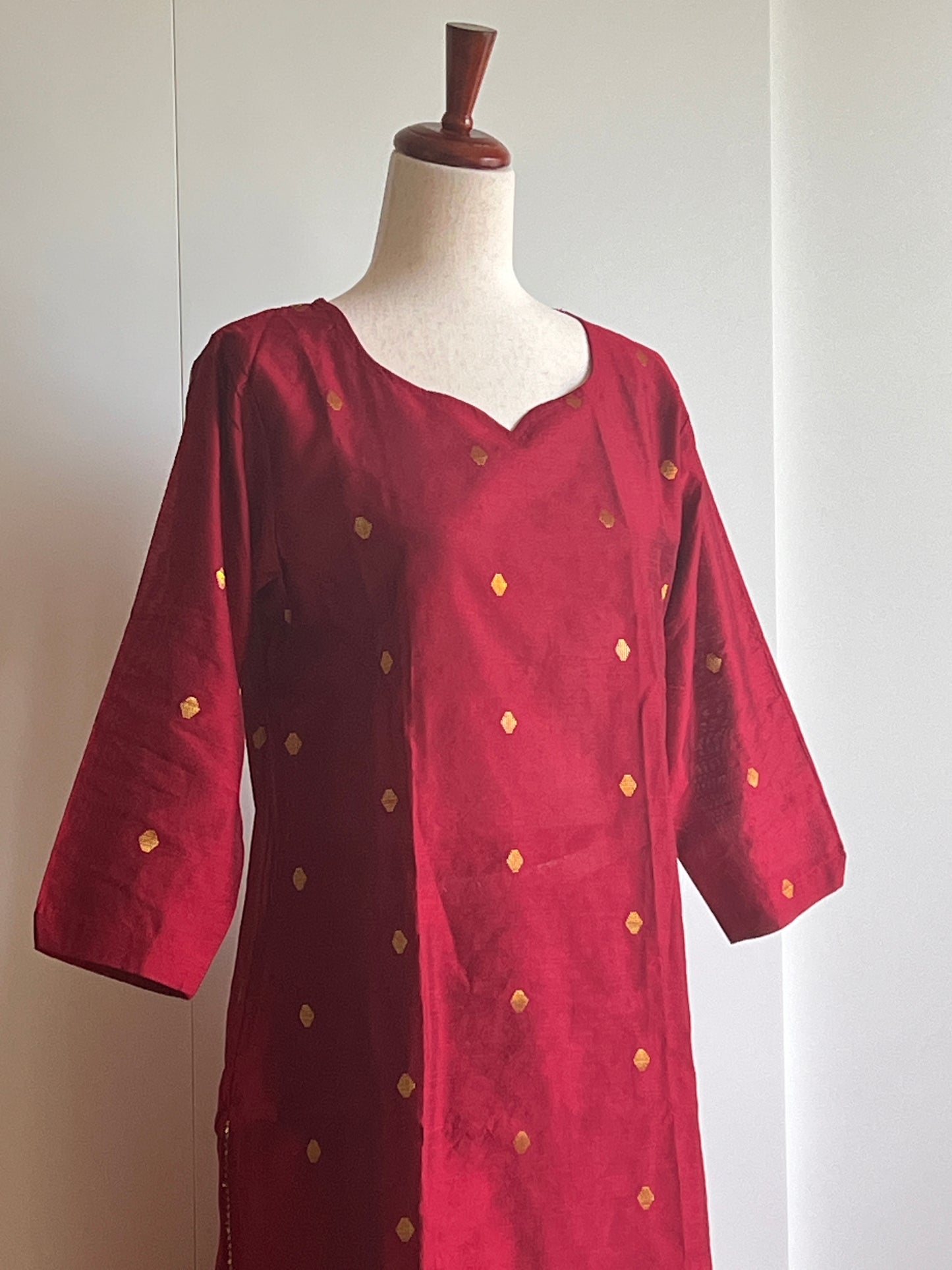 Maroon Silk Cotton Kurti Set- (Size- M)