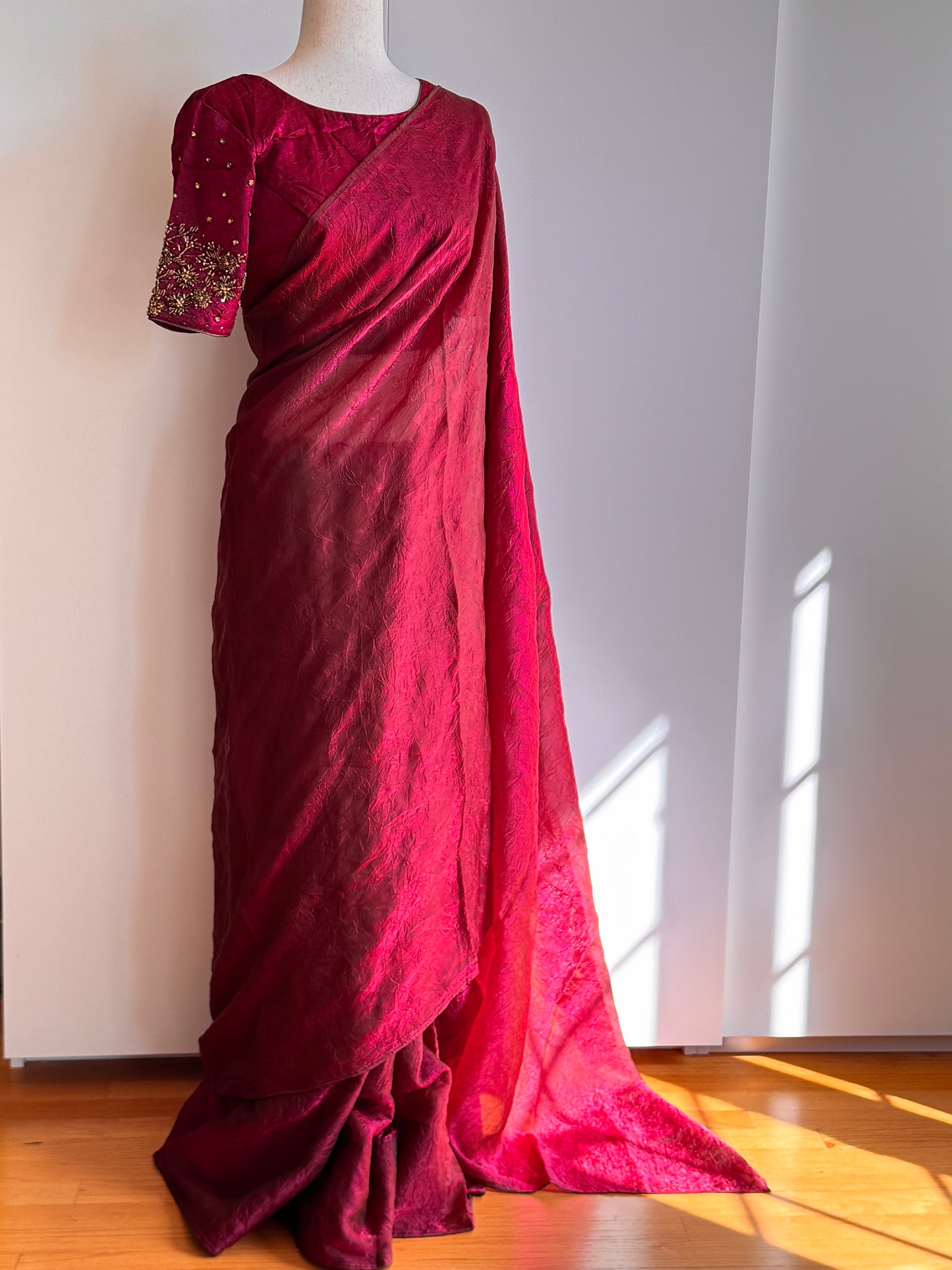 Reddish Pink Satin Crush Fancy Silk Saree and Stitched Blouse (L Size)