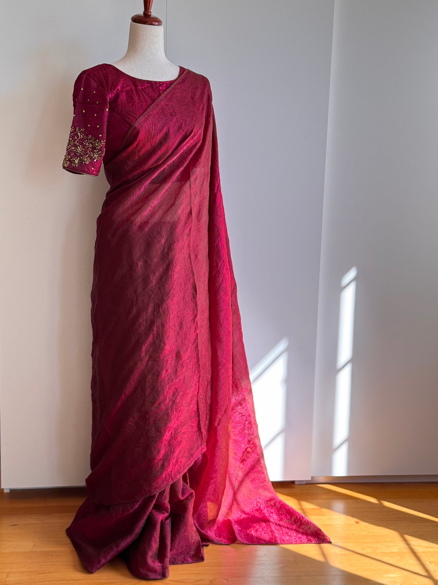 Reddish Pink Satin Crush Fancy Silk Saree and Stitched Blouse (L Size)