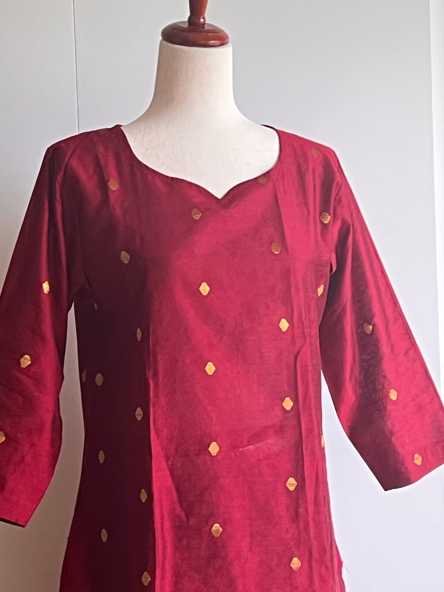 Maroon Silk Cotton Kurti Set- (Size- M)