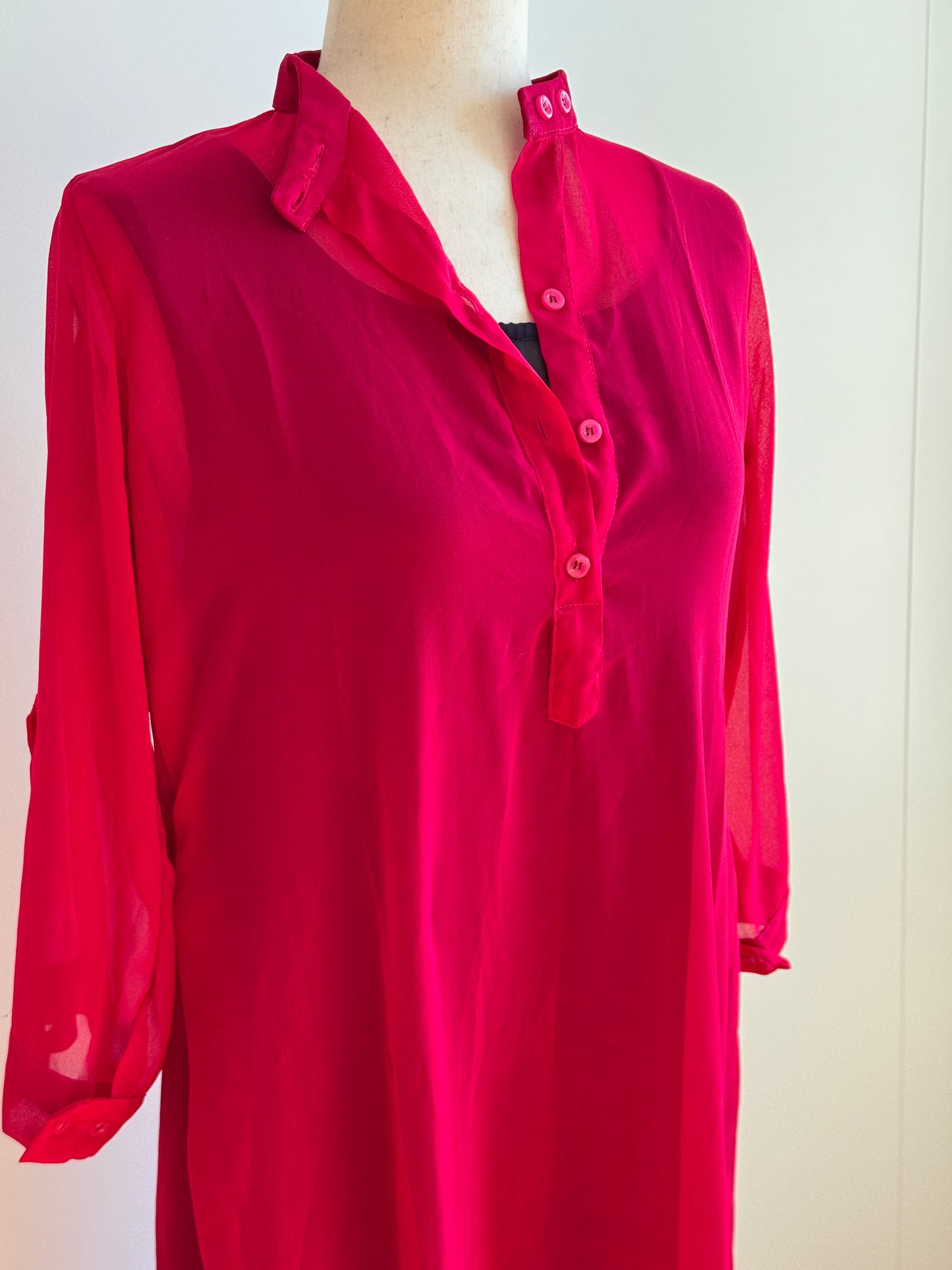 Pink and Deep Navy Faux georgette sleeveless inner and collar neck slit top (SIZE- L)