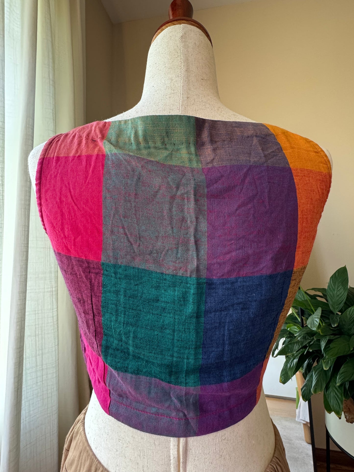 Multicolor cotton sleeveless blouse (Size- XL)